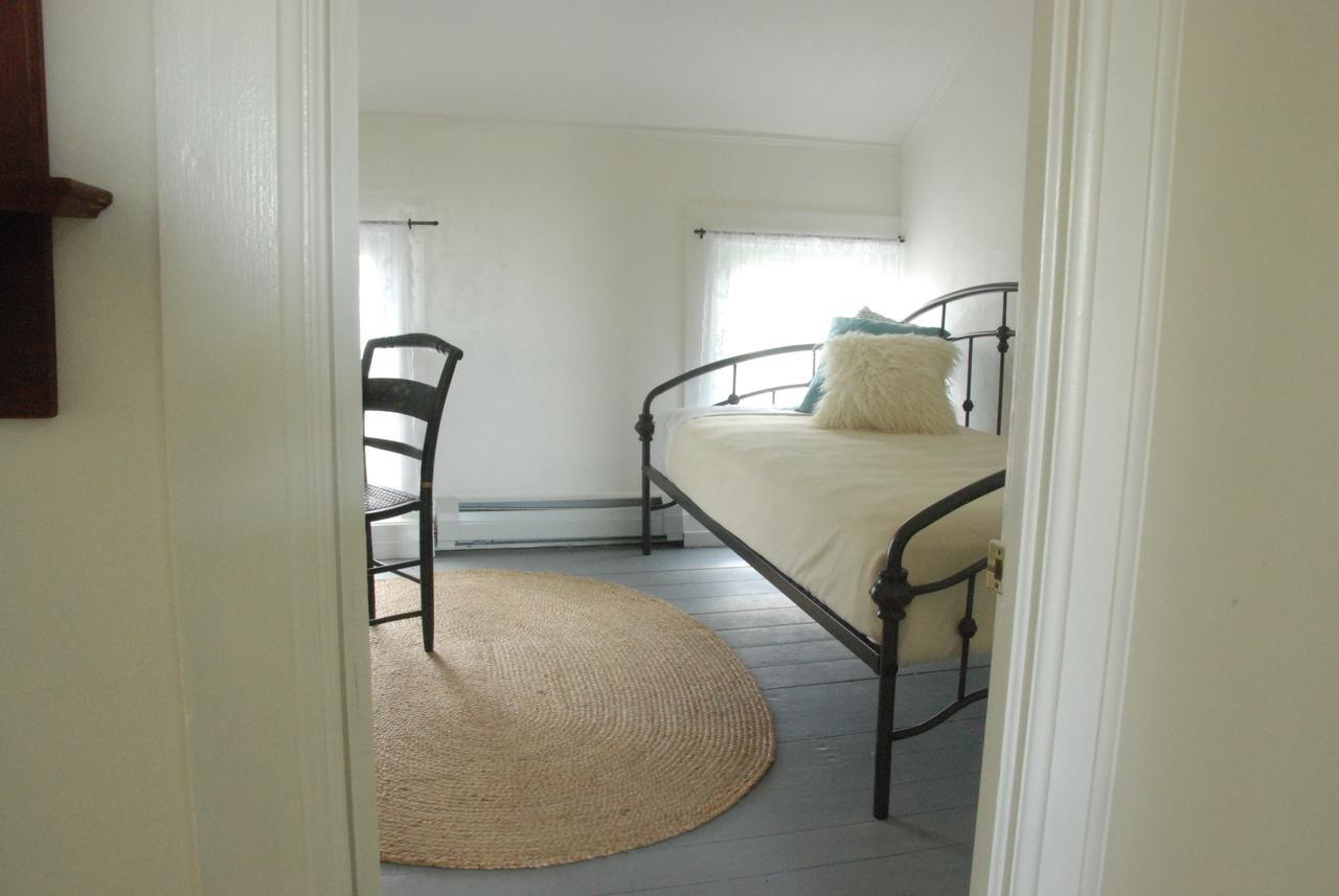Harwood Hill Motel Bennington Extérieur photo